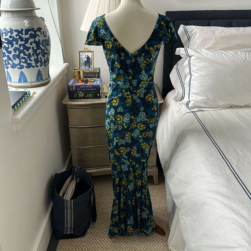 NWOT Saloni Silk Floral Gown size 6 - Picture 4 of 11